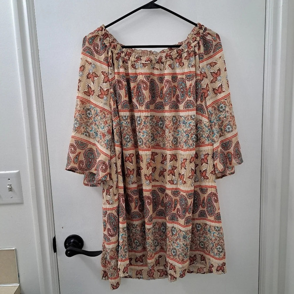 Catherines Women's Flowy Boho Short Sleeve Paisley Shirt Top Shirt Size 1X - Picture 2 of 8
